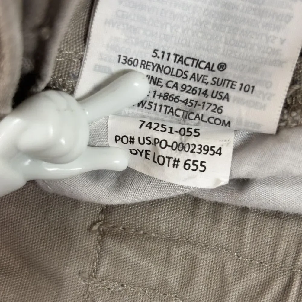 5.11 Tactical Cargo Pants Men's 36x32 Khaki Canvas Utility Relaxed 74251-055
